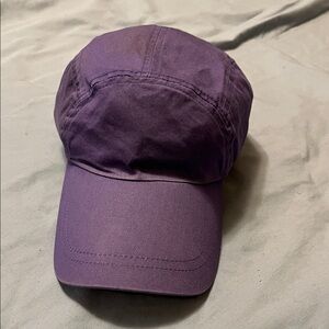 Purple Baseball Cap women no name
